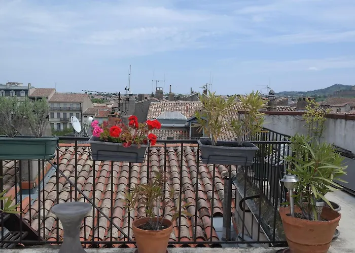 Penthouse Overlooking Place Carnot Carcassonne
